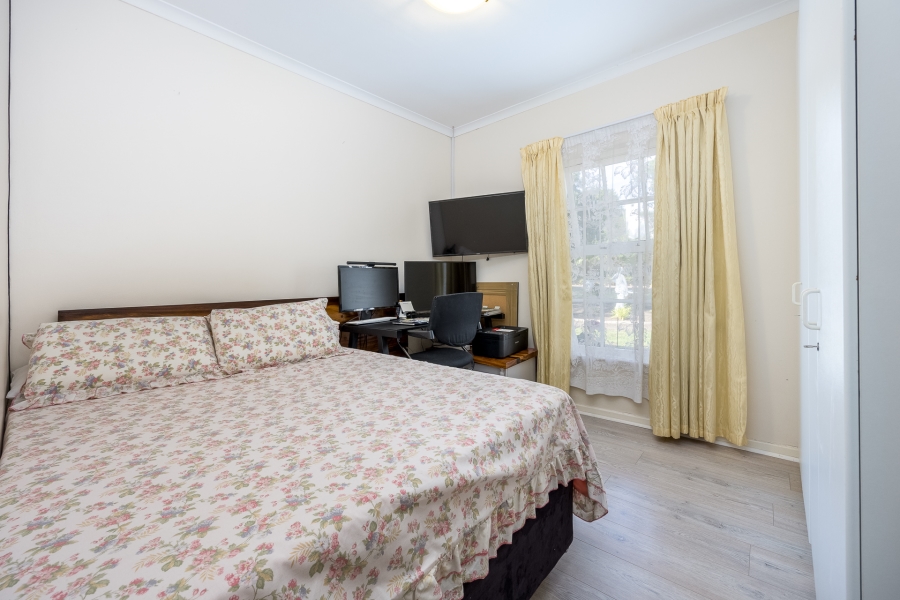 3 Bedroom Property for Sale in Zevenwacht Farm Village Western Cape